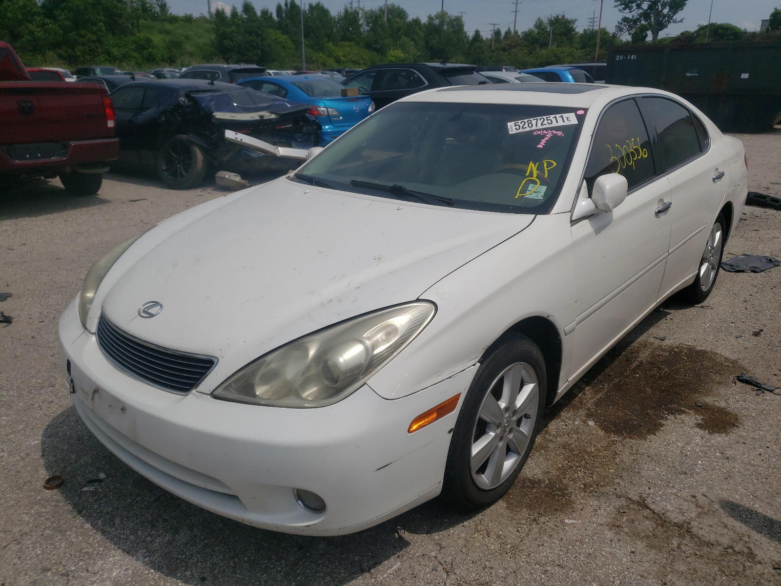Photo 2 from auction – 2005 LEXUS ES 330 with VIN JTHBA30G355127788