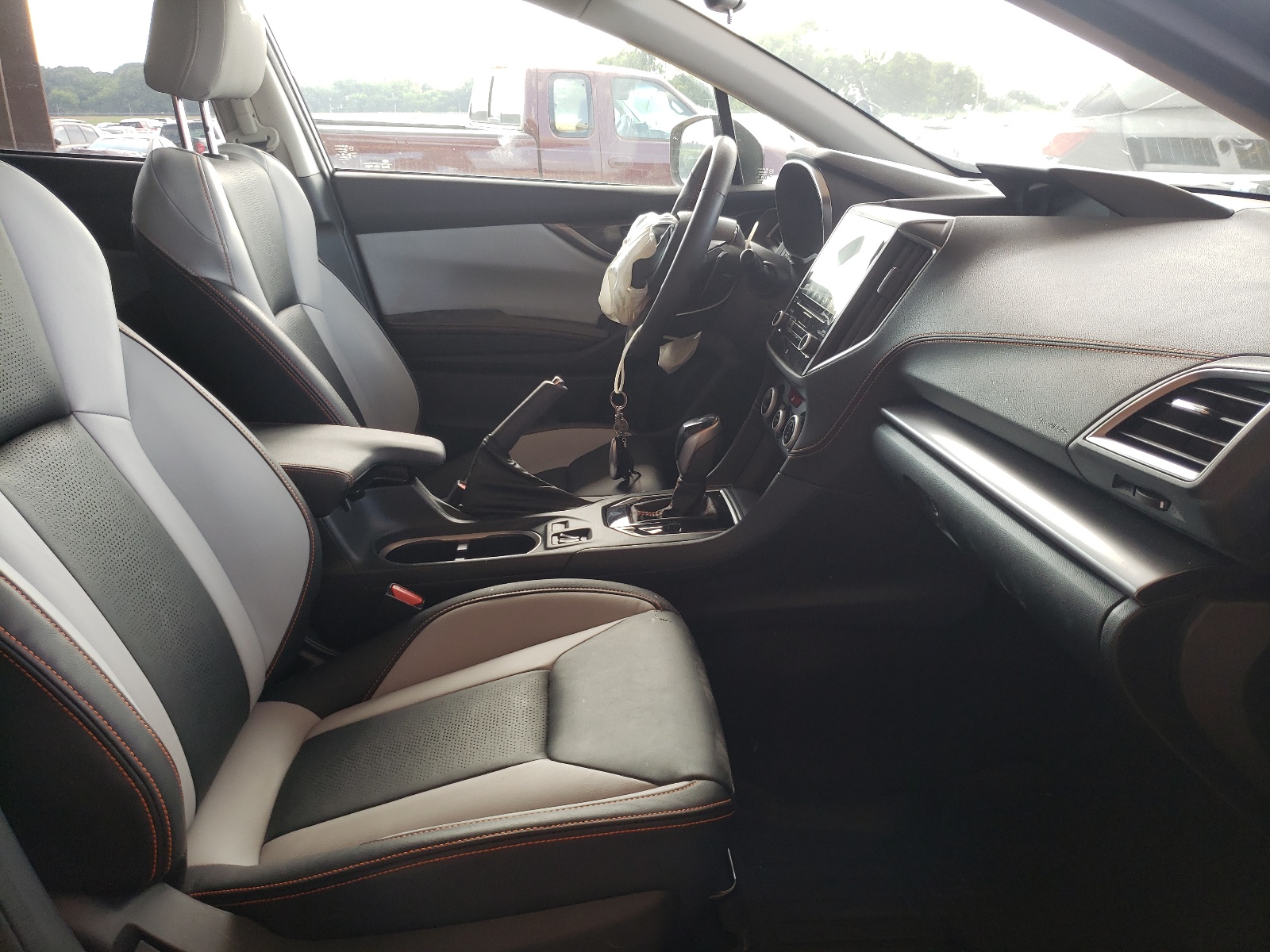 Photo 5 from auction – 2019 SUBARU CROSSTREK with VIN JF2GTANCXKH200405