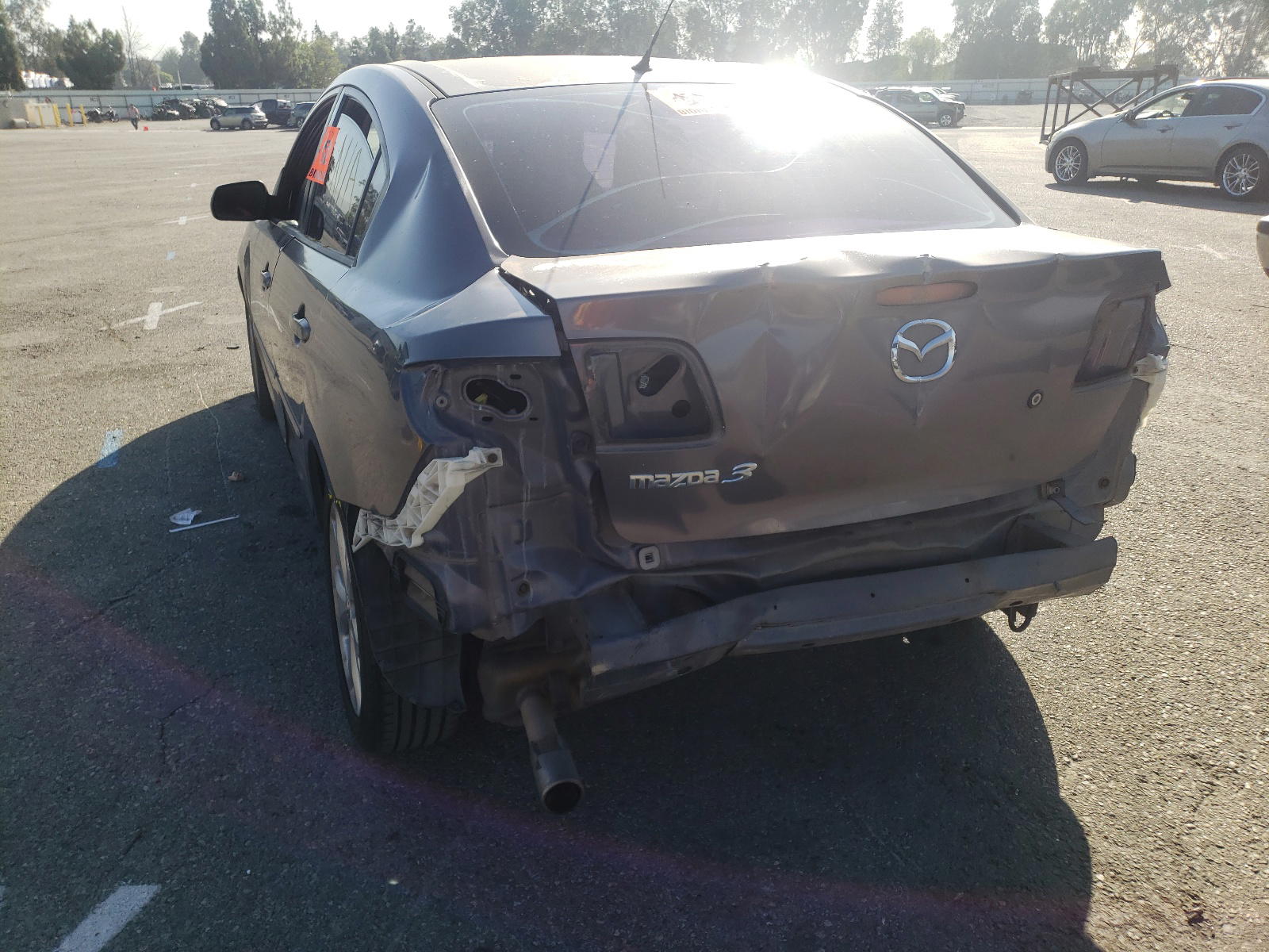 Photo 3 from auction – 2008 MAZDA 3 I with VIN JM1BK32G581143725