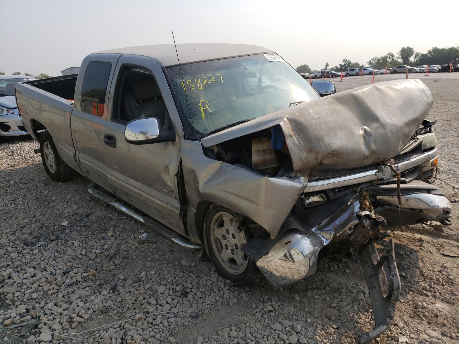CHEVROLET SILVERADO 2000 with VIN 2GCEK19T0Y1158227 - Photo from auction