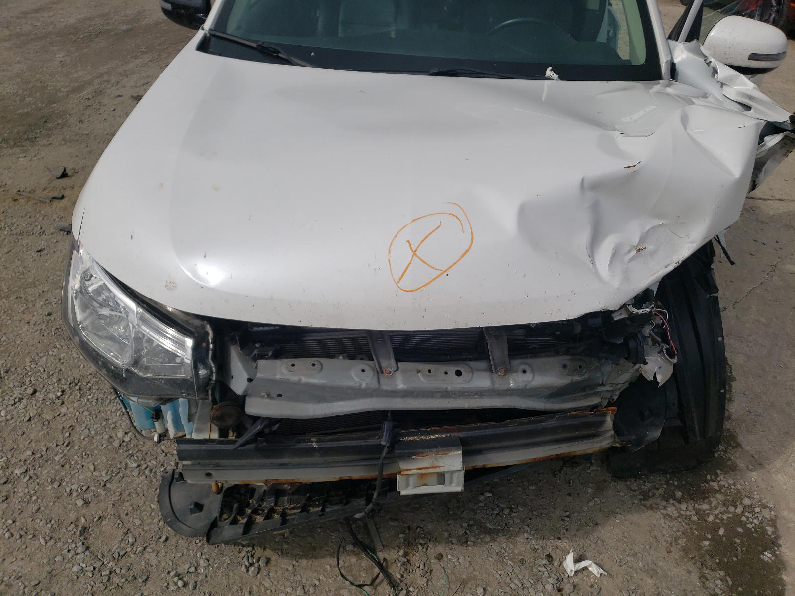 Photo 7 from auction – 2014 MITSUBISHI OUTLANDER with VIN JA4AZ3A36EZ006113