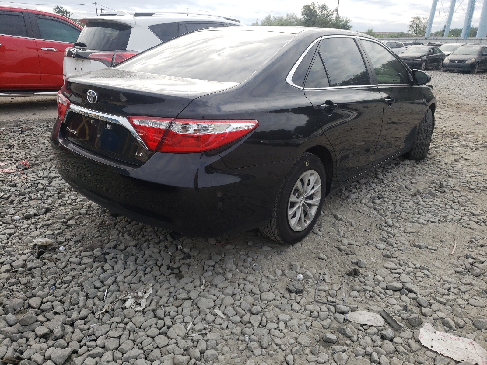 Photo 4 from auction – 2015 TOYOTA CAMRY LE with VIN 4T1BF1FK7FU026811
