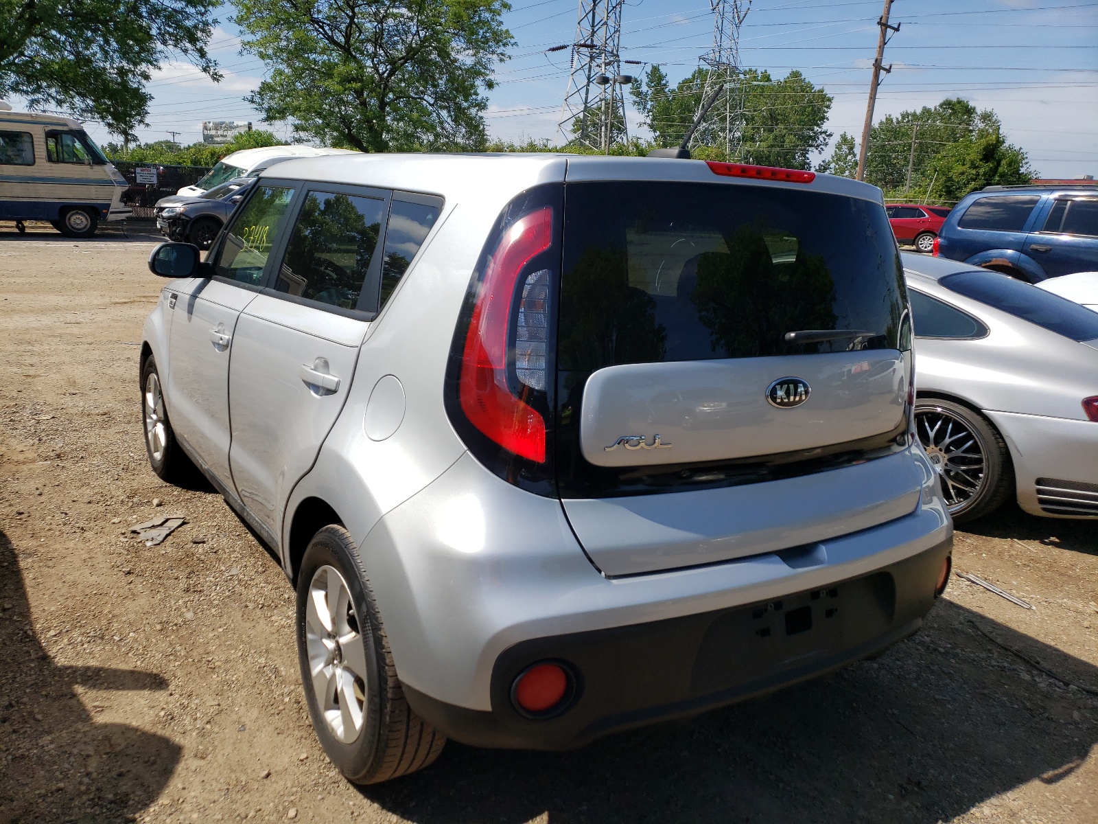 Photo 3 from auction – 2018 KIA SOUL with VIN KNDJN2A24J7541059