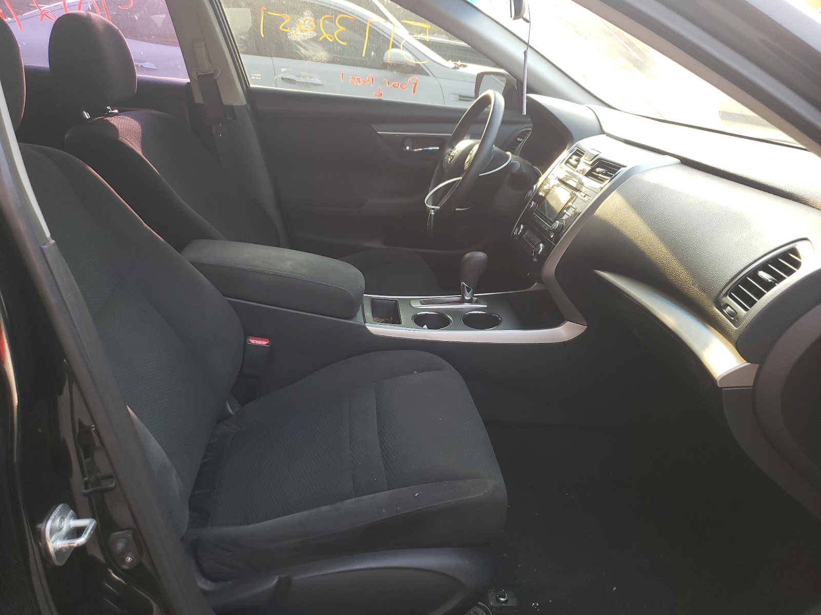 Photo 5 from auction – 2015 NISSAN ALTIMA 2.5 with VIN 1N4AL3AP1FN343569