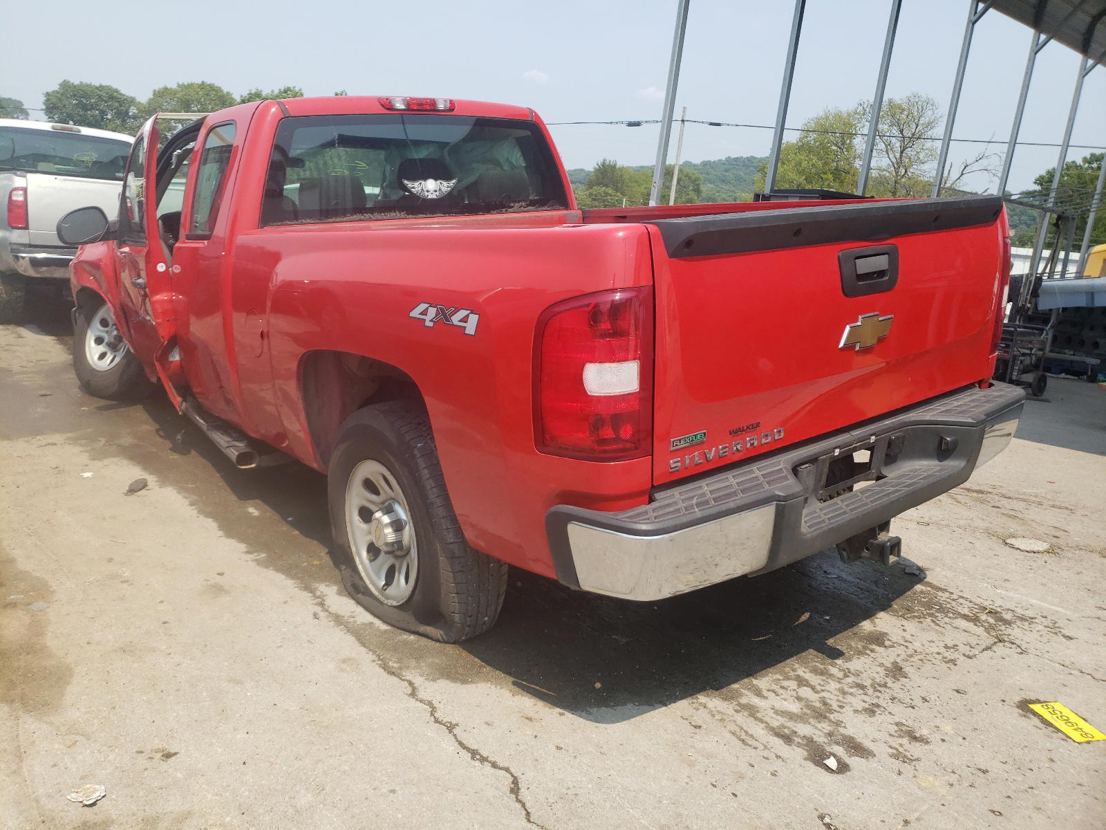 Photo 3 from auction – 2010 CHEVROLET SILVERADO with VIN 1GCSKPEA0AZ102876