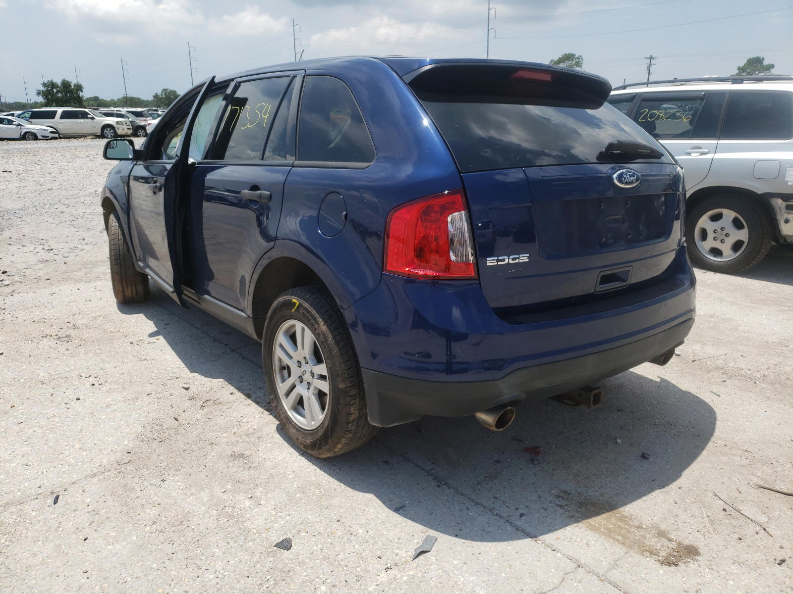 Photo 3 from auction – 2012 FORD EDGE SE with VIN 2FMDK3GC5CBA61128