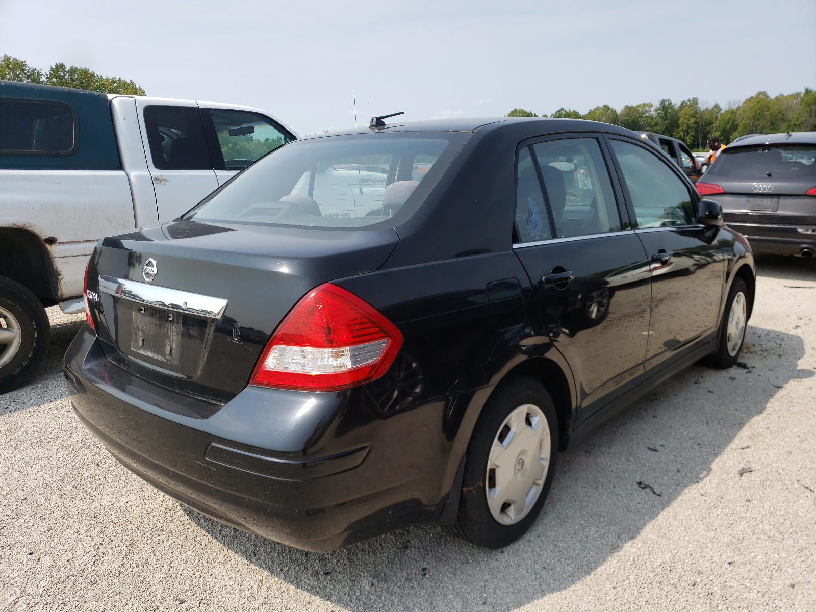Photo 4 from auction – 2008 NISSAN VERSA S with VIN 3N1BC11E98L428134