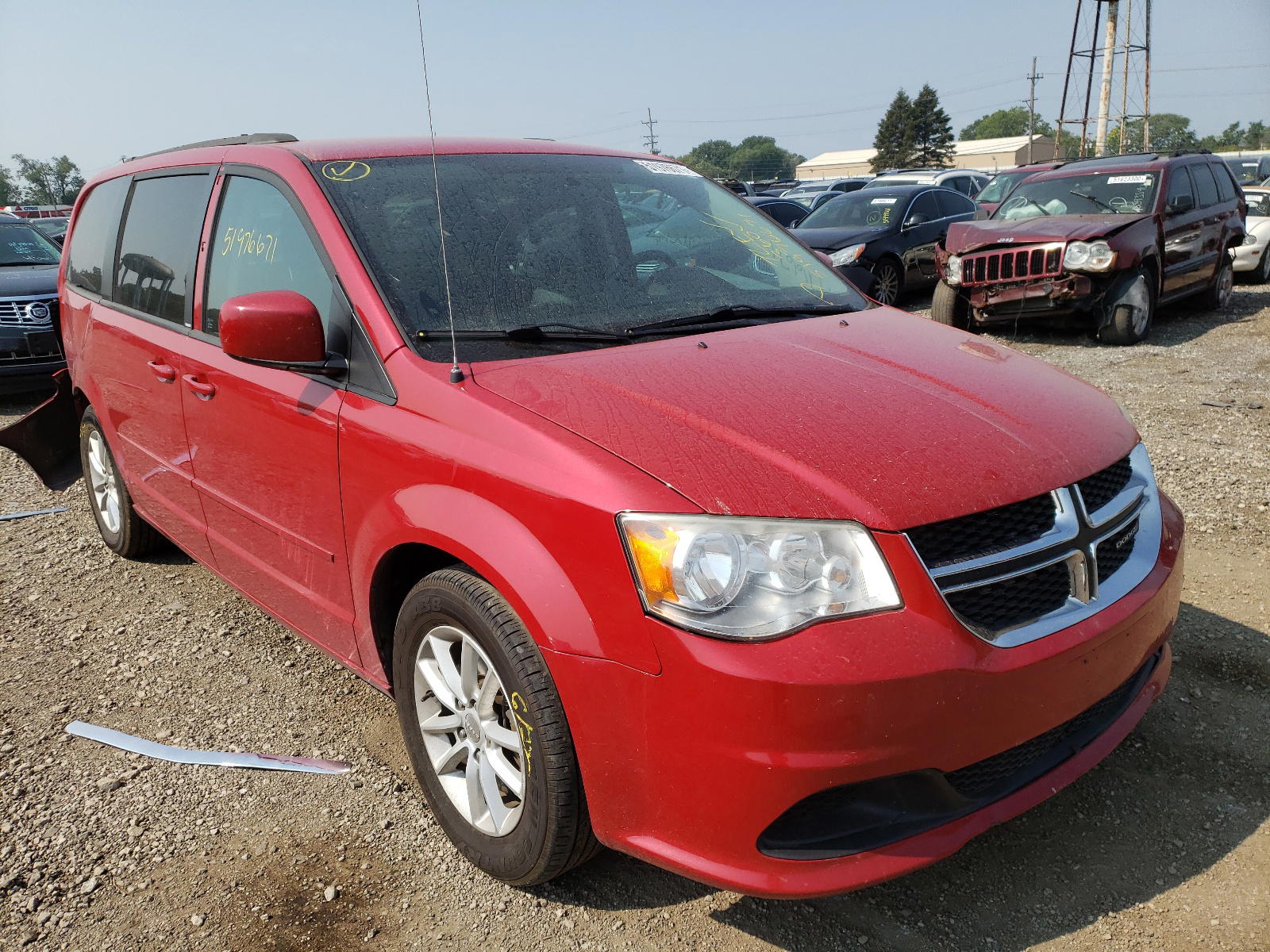 DODGE GRAND CARA 2014 with VIN 2C4RDGCG2ER266369 - Photo from auction