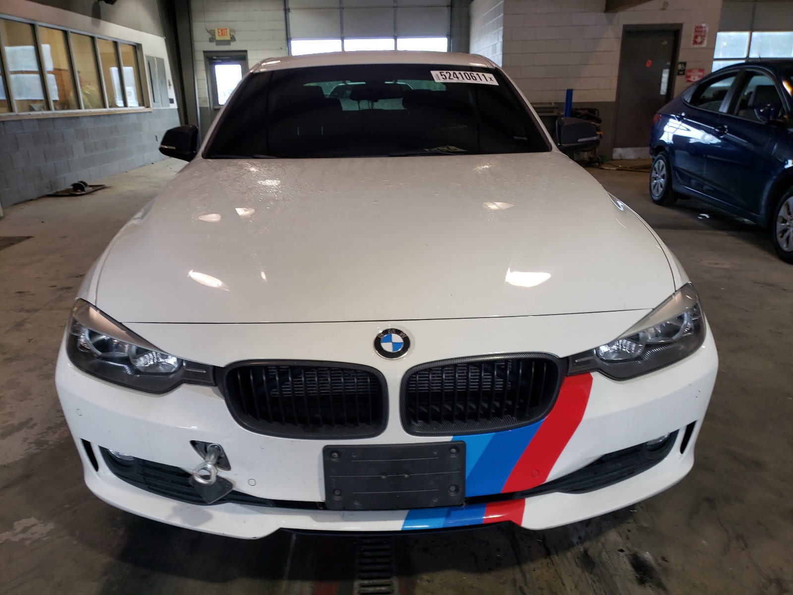 Photo 9 from auction – 2014 BMW 320 I XDRI with VIN WBA3C3C52EP662204