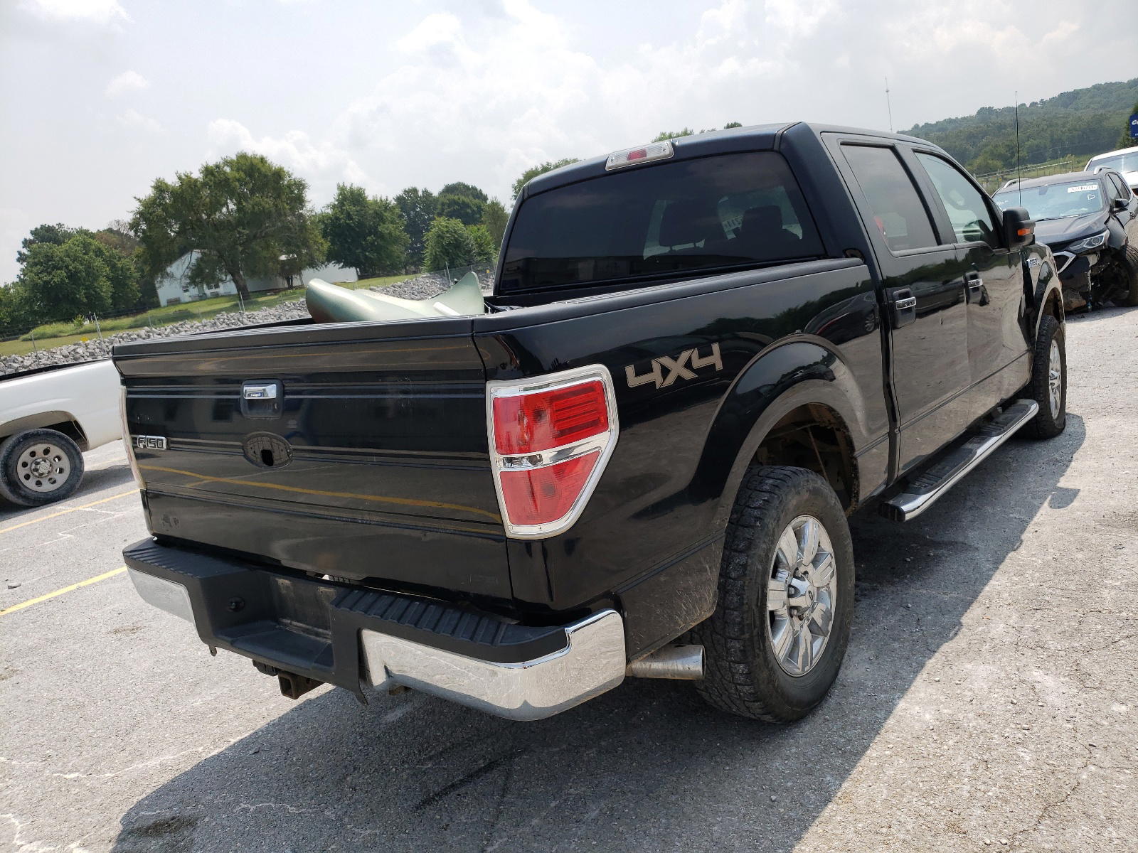 Photo 4 from auction – 2011 FORD F150 SUPER with VIN 1FTFW1EF4BFD28646