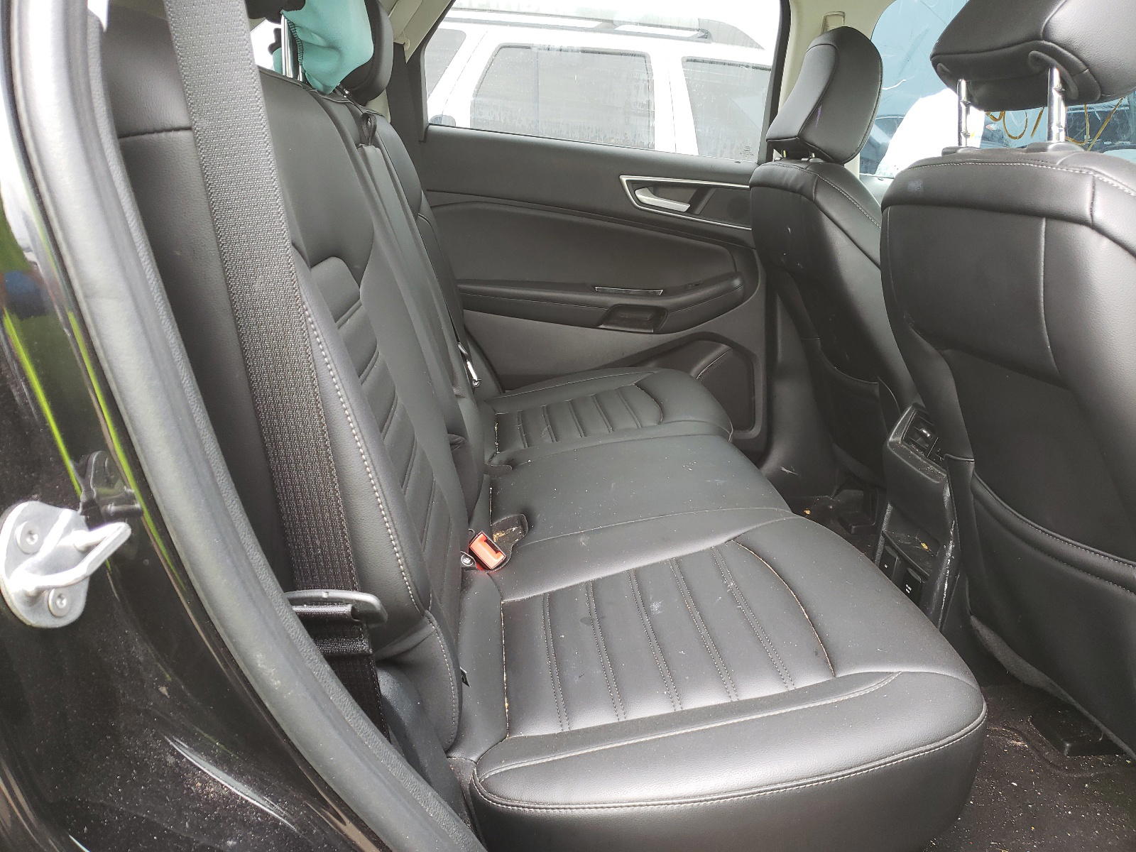 Photo 6 from auction – 2020 FORD EDGE SEL with VIN 2FMPK4J96LBB15049