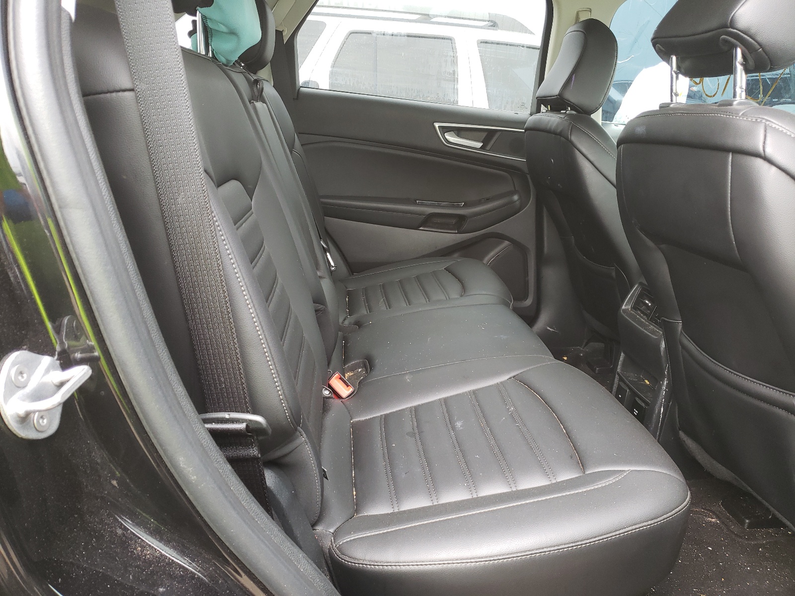 صورة رقم 6 من المزاد - 2020 FORD EDGE SEL مع VIN 2FMPK4J96LBB15049