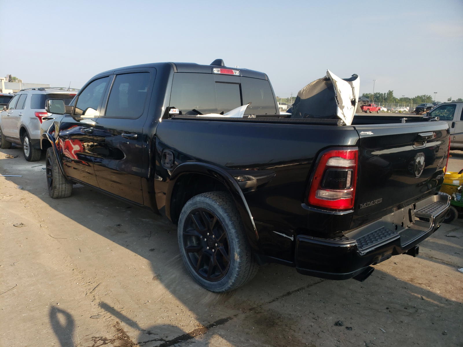 Photo 3 from auction – 2020 RAM 1500 LARAM with VIN 1C6SRFJT4LN308409