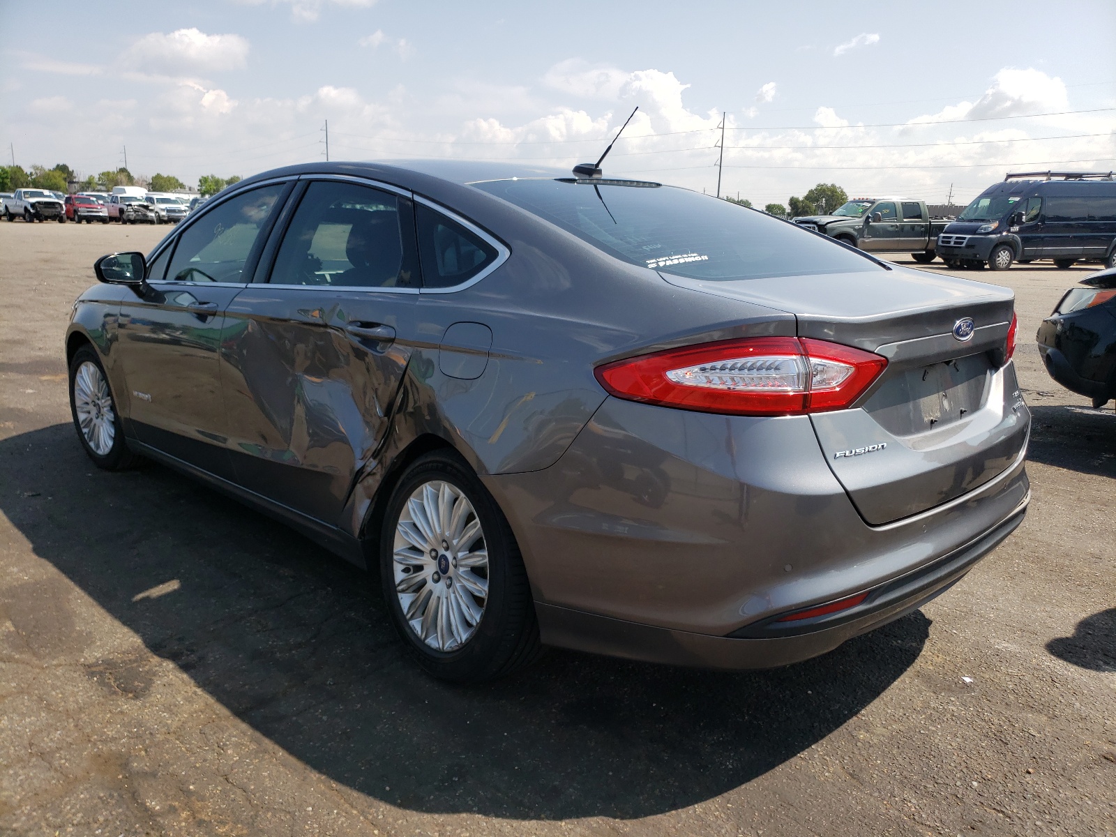 Photo 3 from auction – 2014 FORD FUSION SE with VIN 3FA6P0LU4ER219786