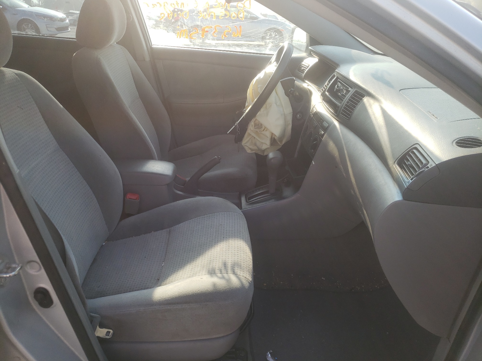 Photo 5 from auction – 2007 TOYOTA COROLLA CE with VIN 1NXBR32EX7Z862441