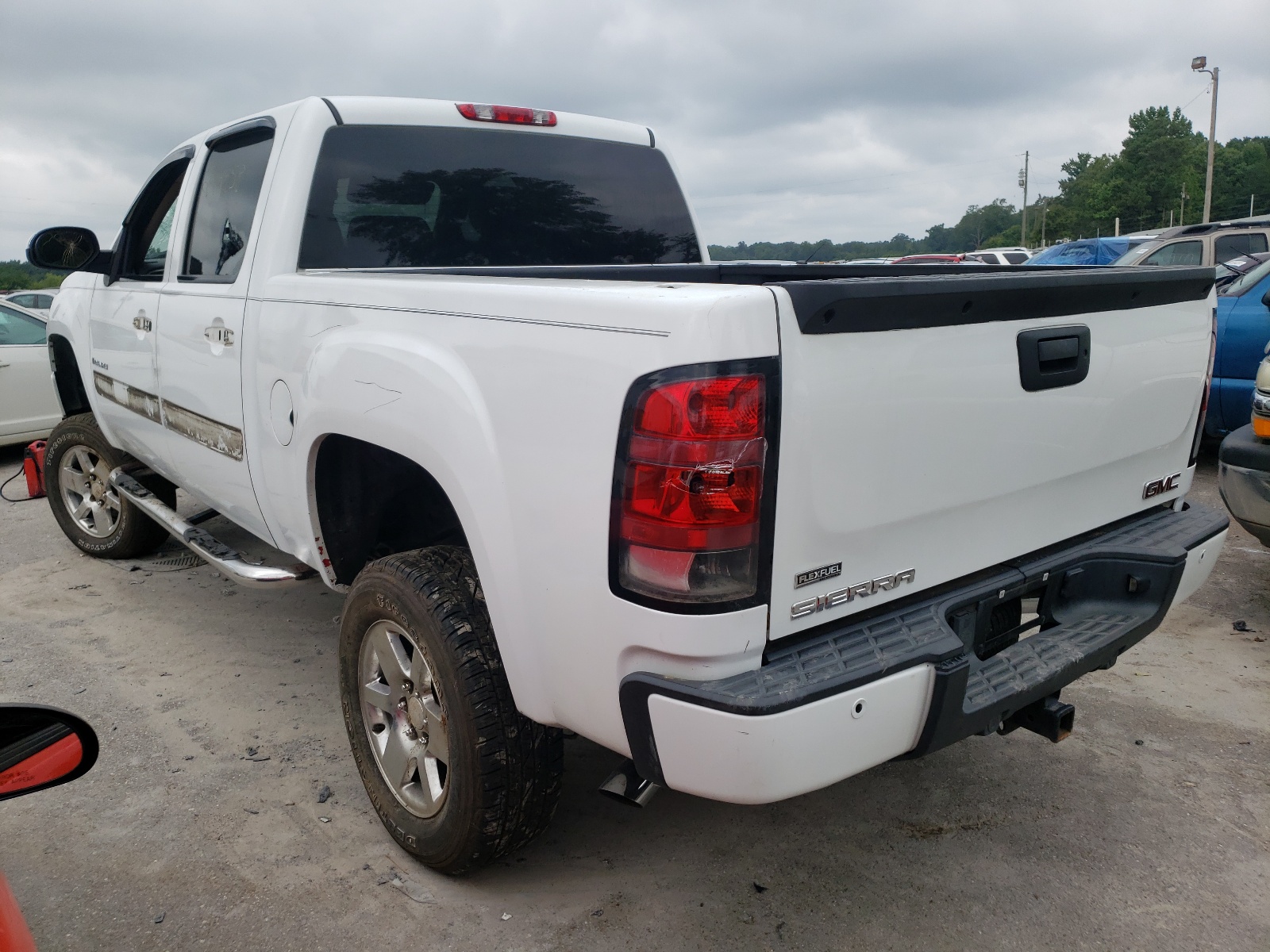 Photo 3 from auction – 2009 GMC SIERRA K15 with VIN 3GTEK03249G155897