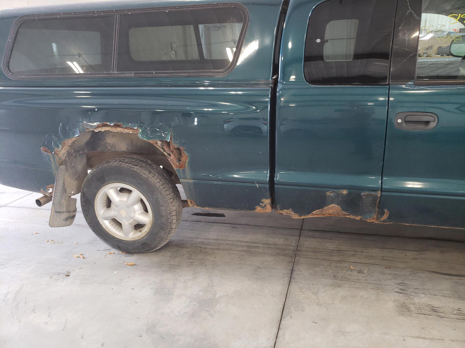 Photo 9 from auction – 1998 DODGE DAKOTA with VIN 1B7GL22X8WS722907