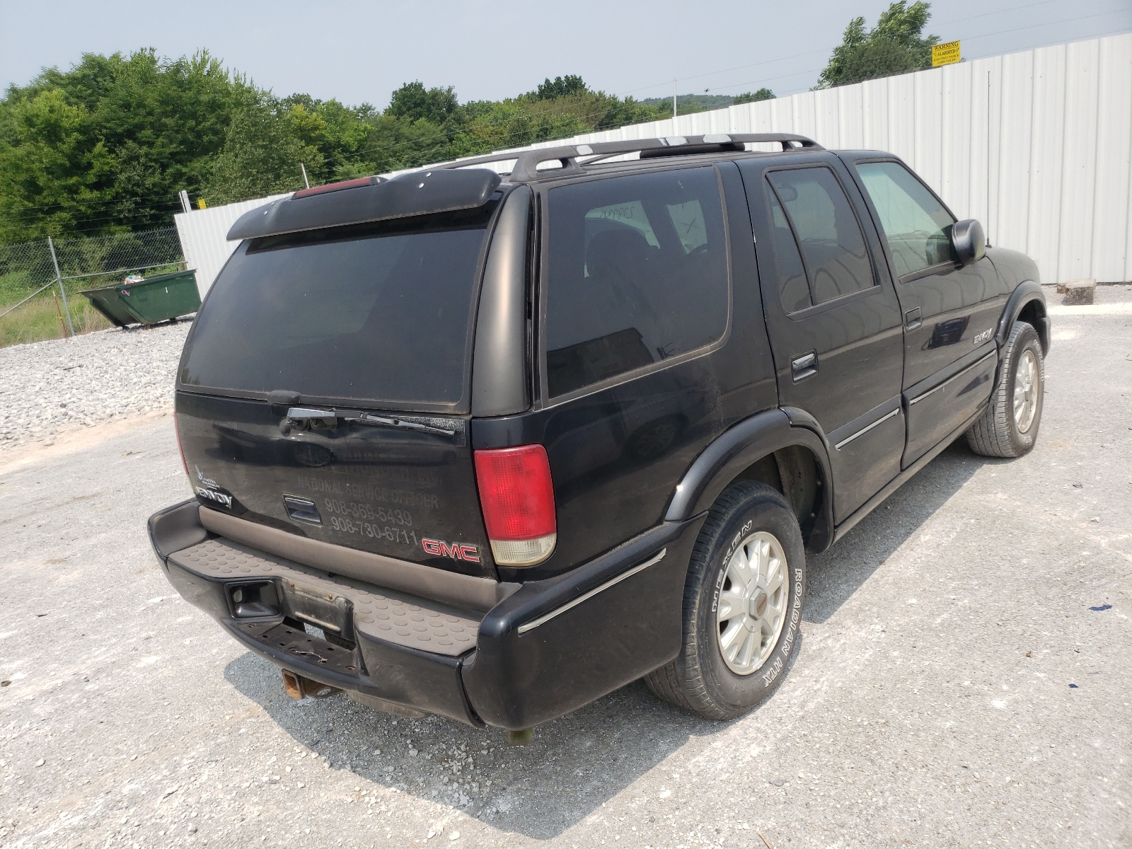 Photo 4 from auction – 2000 GMC JIMMY with VIN 1GKDT13W2Y2299204