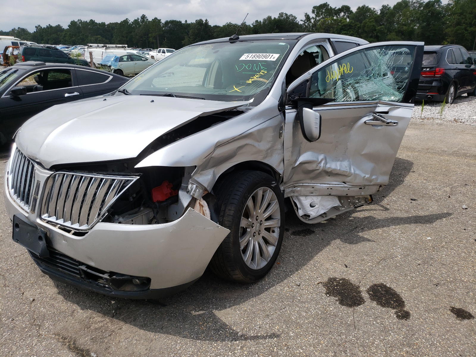 Photo 2 from auction – 2012 LINCOLN MKX with VIN 2LMDJ6JK0CBL11075