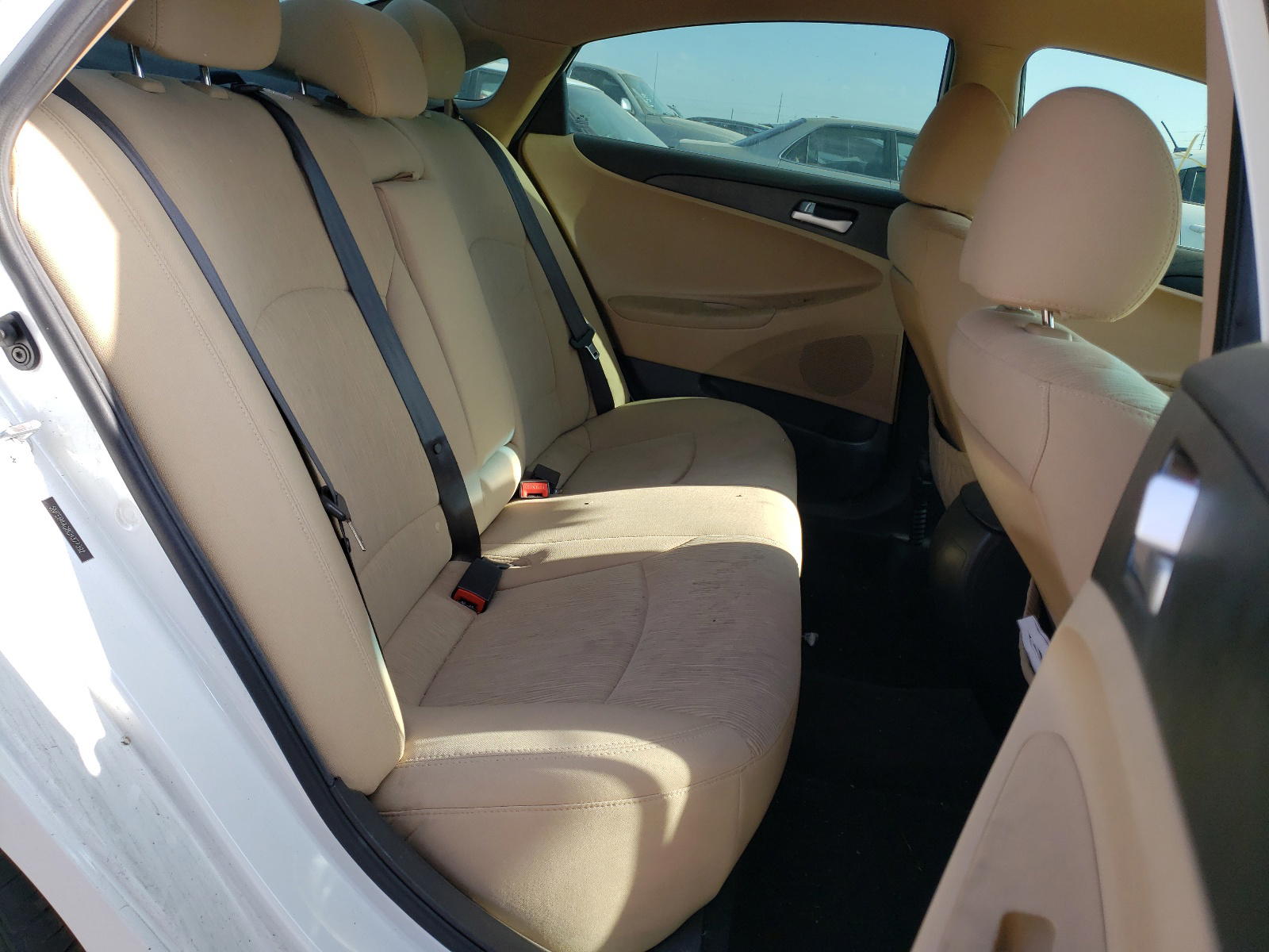 Photo 6 from auction – 2012 HYUNDAI SONATA GLS with VIN 5NPEB4AC8CH377392