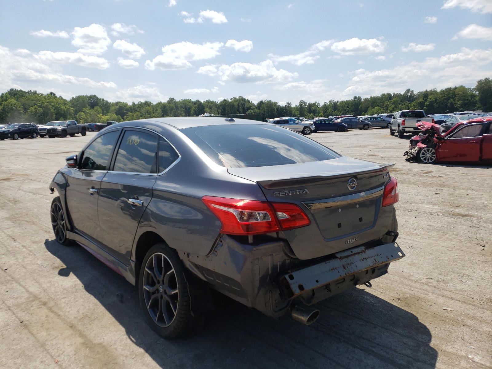 Photo 3 from auction – 2017 NISSAN SENTRA SR with VIN 3N1CB7AP1HY359471
