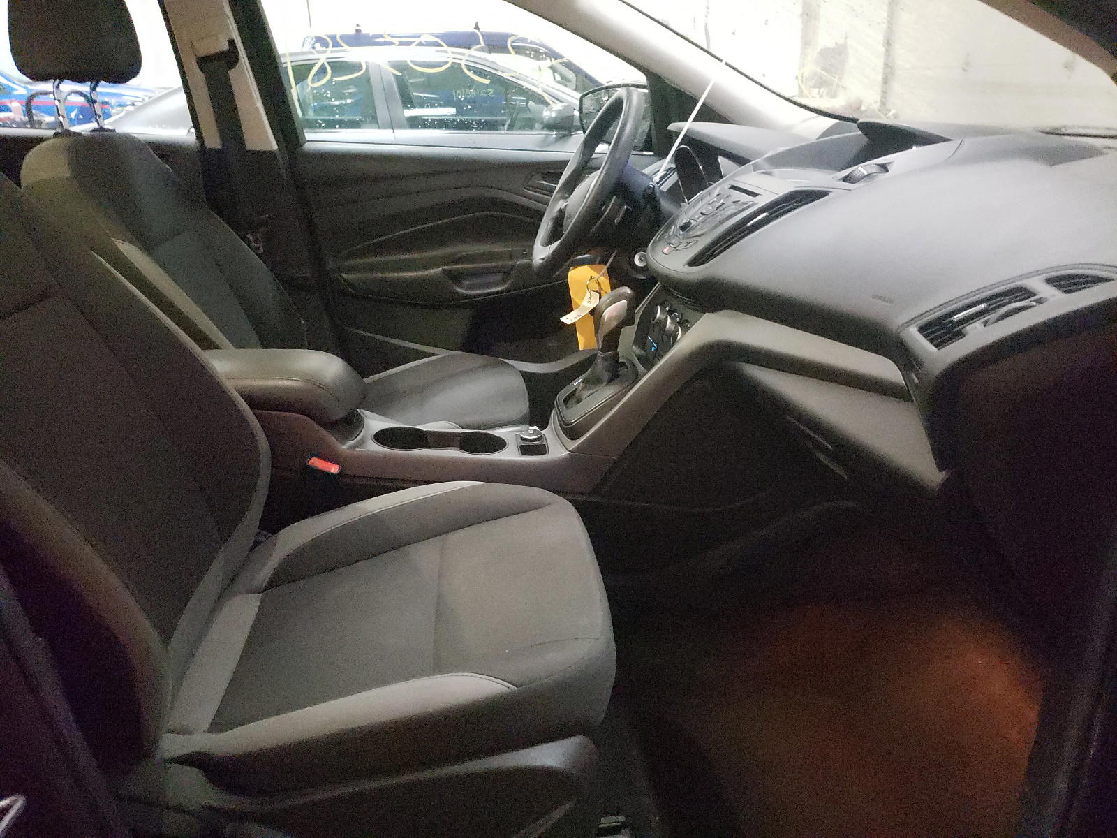 Photo 5 from auction – 2014 FORD ESCAPE S with VIN 1FMCU0F78EUB59351