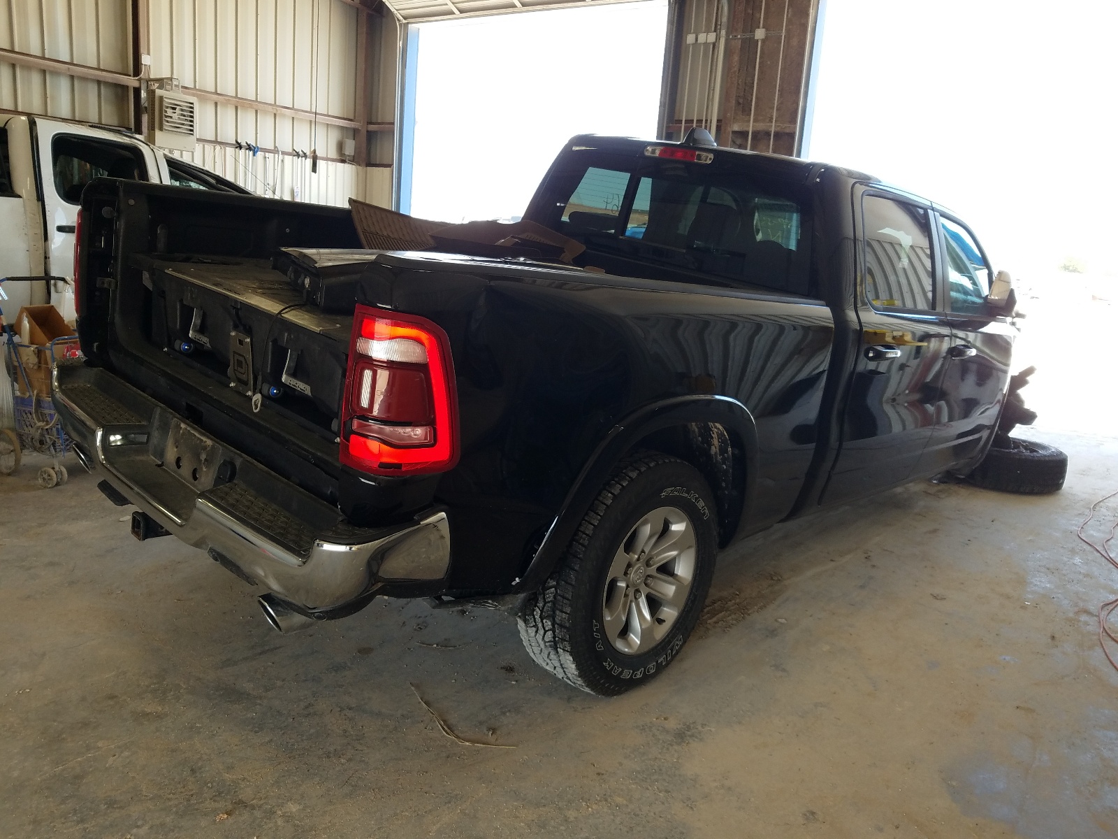 Photo 4 from auction – 2021 RAM 1500 LARAM with VIN 1C6SRFRM7MN500504