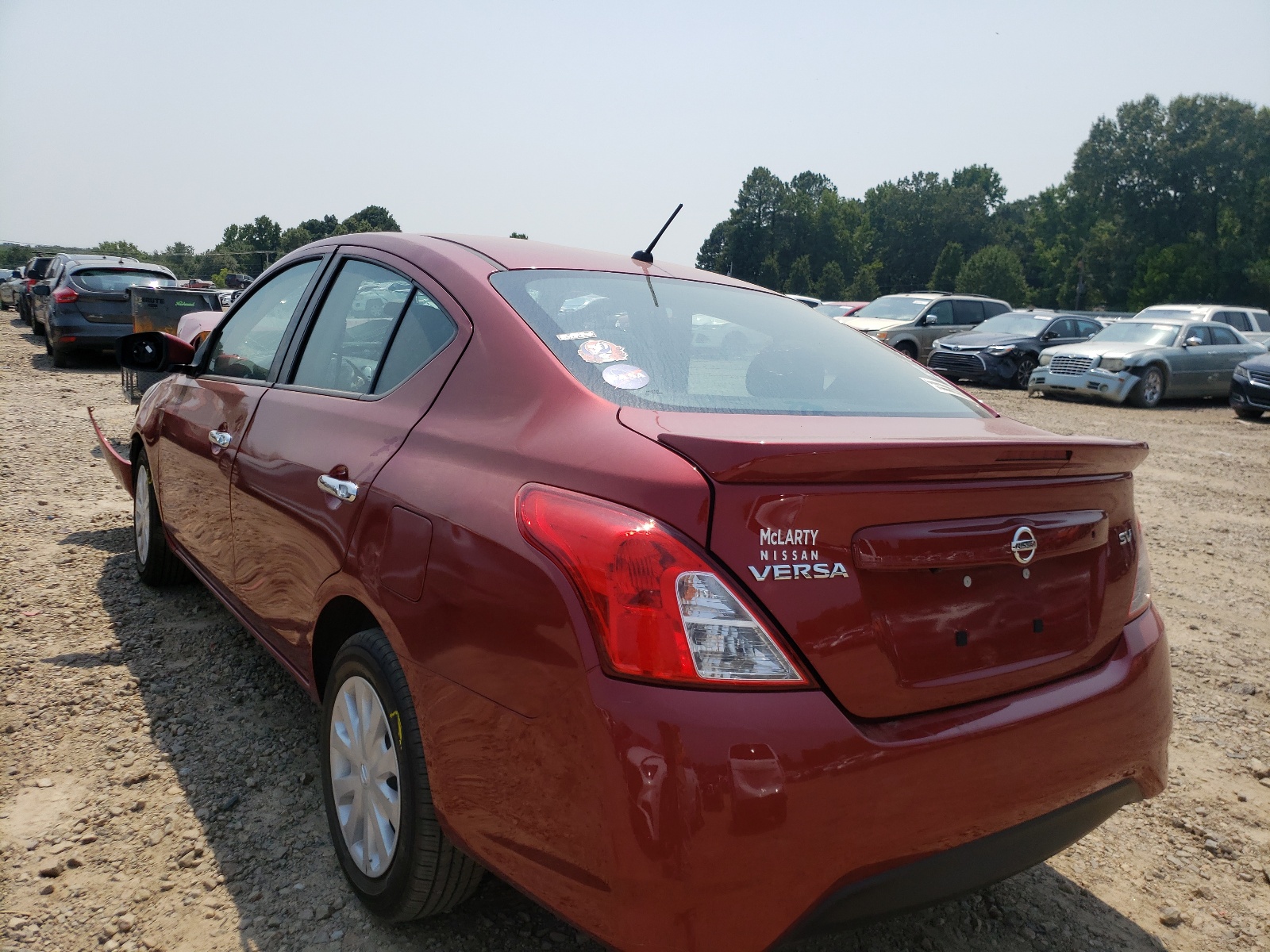 Photo 3 from auction – 2018 NISSAN VERSA S with VIN 3N1CN7AP6JL878414