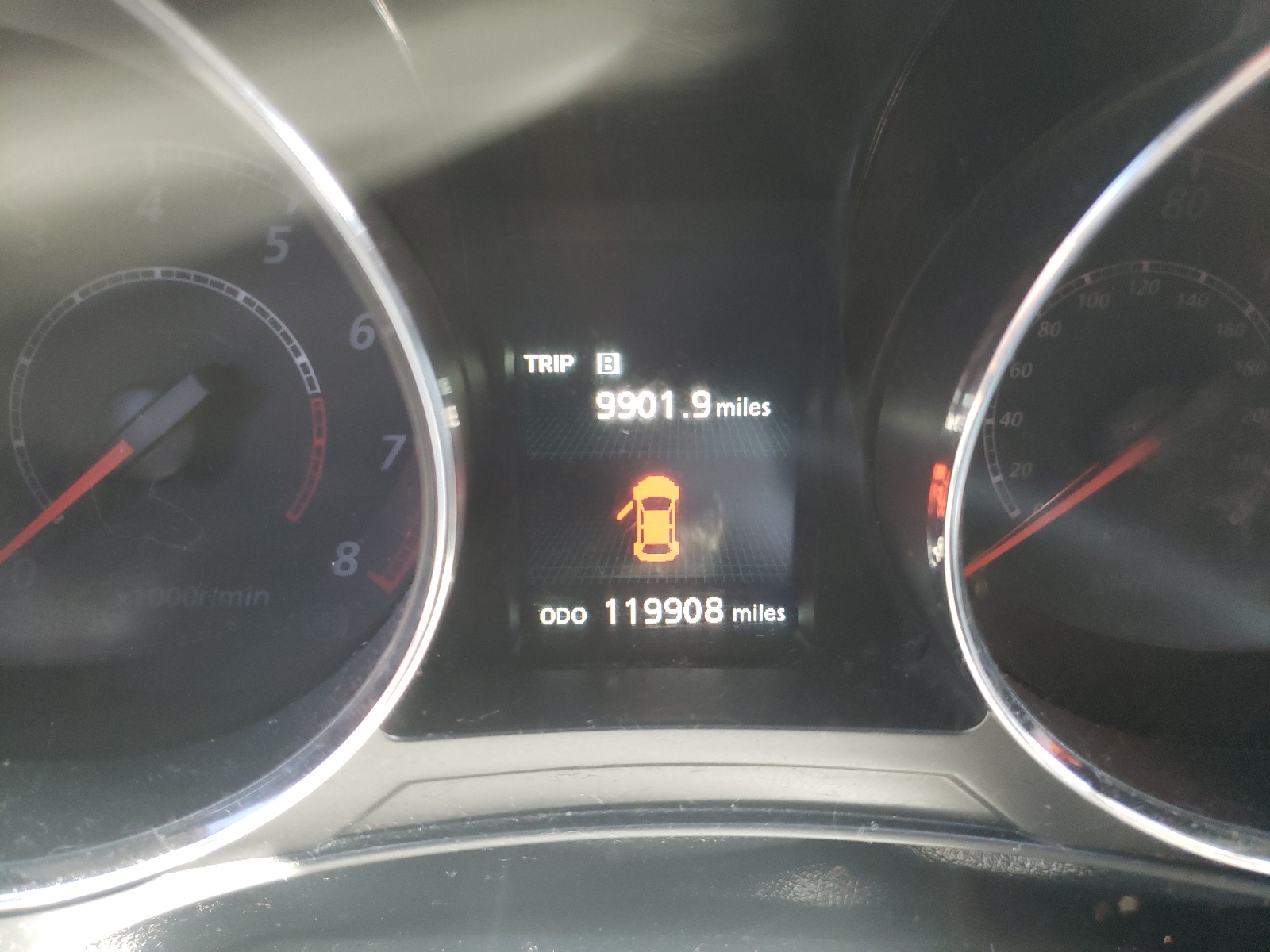 Photo 8 from auction – 2018 MITSUBISHI OUTLANDER with VIN JA4AR3AU8JZ030416