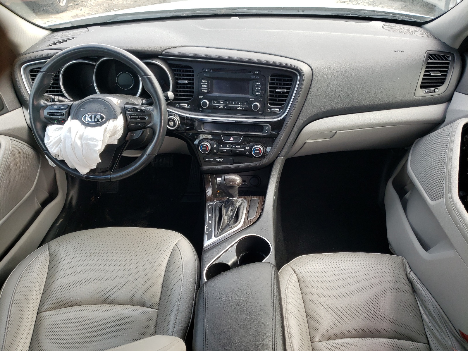 Фото 9 с аукциона – 2014 KIA OPTIMA EX с VIN 5XXGN4A79EG317686