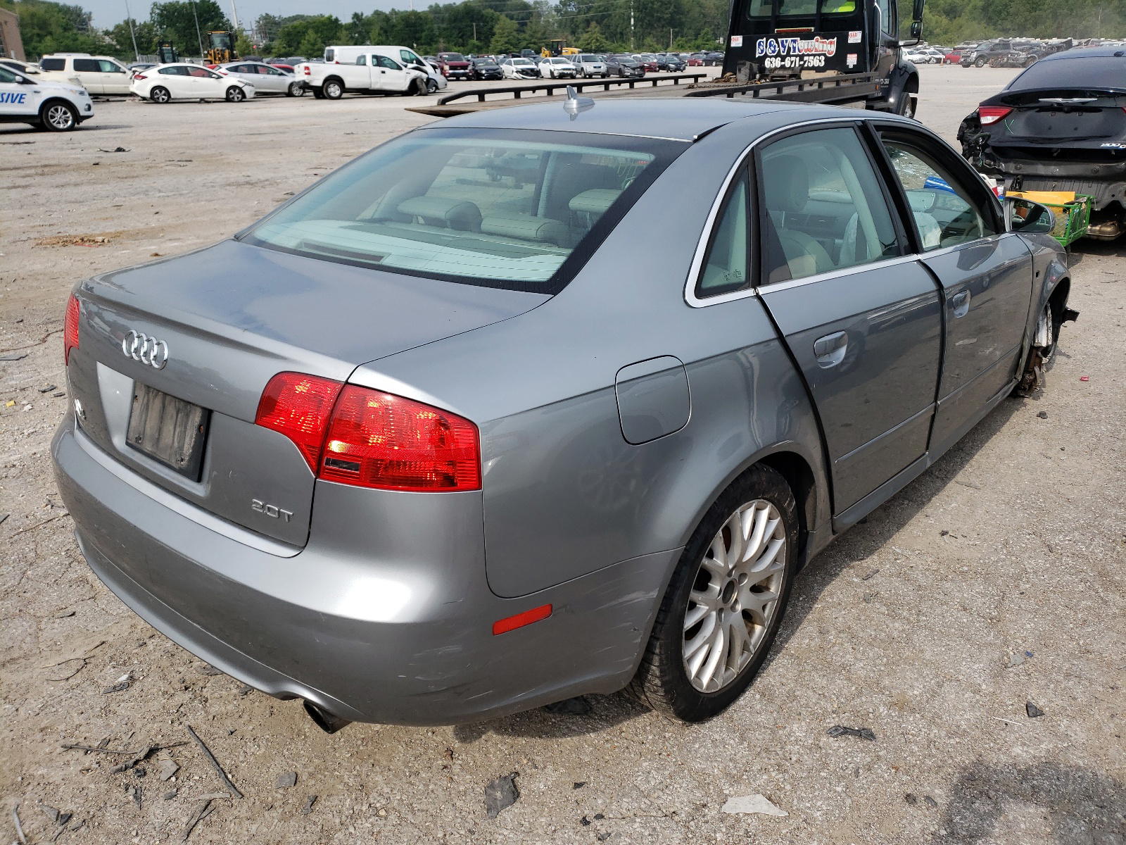 Photo 4 from auction – 2008 AUDI A4 2.0T QU with VIN WAUDF78E98A149440