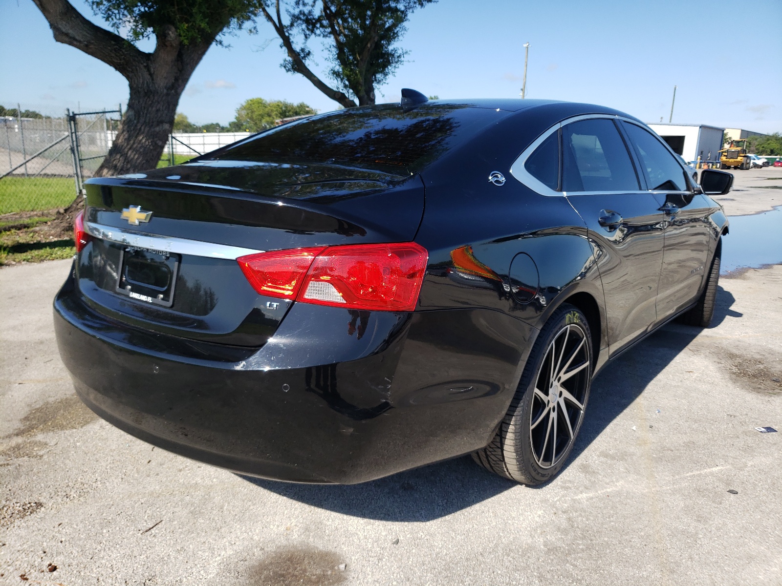 Photo 4 from auction – 2015 CHEVROLET IMPALA LT with VIN 2G1125S32F9100515