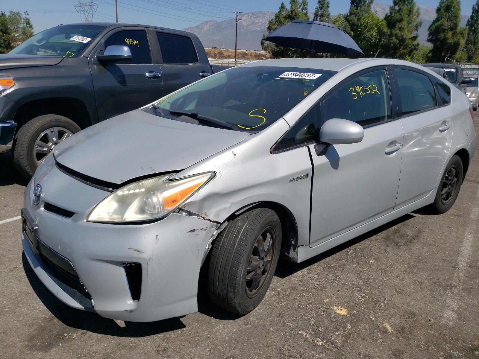 Photo 2 from auction – 2012 TOYOTA PRIUS with VIN JTDKN3DUXC5487739