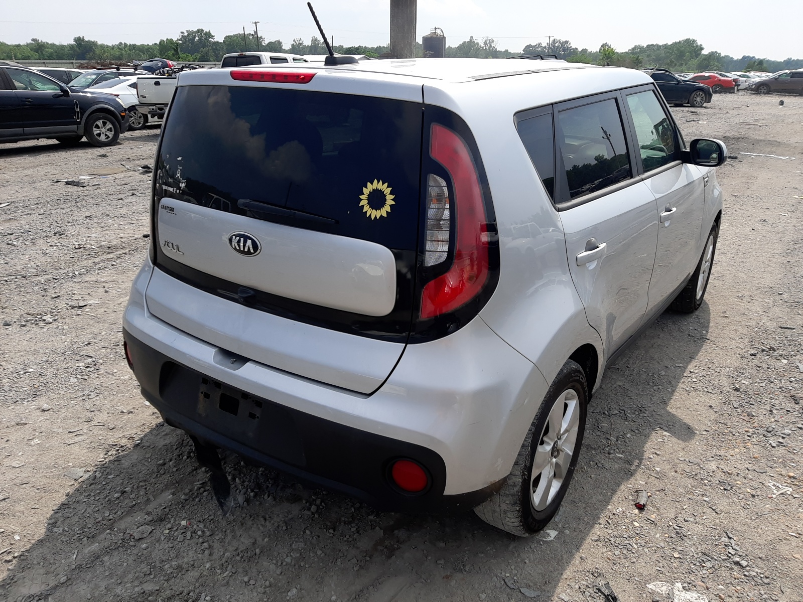 Photo 4 from auction – 2019 KIA SOUL with VIN KNDJN2A2XK7004262
