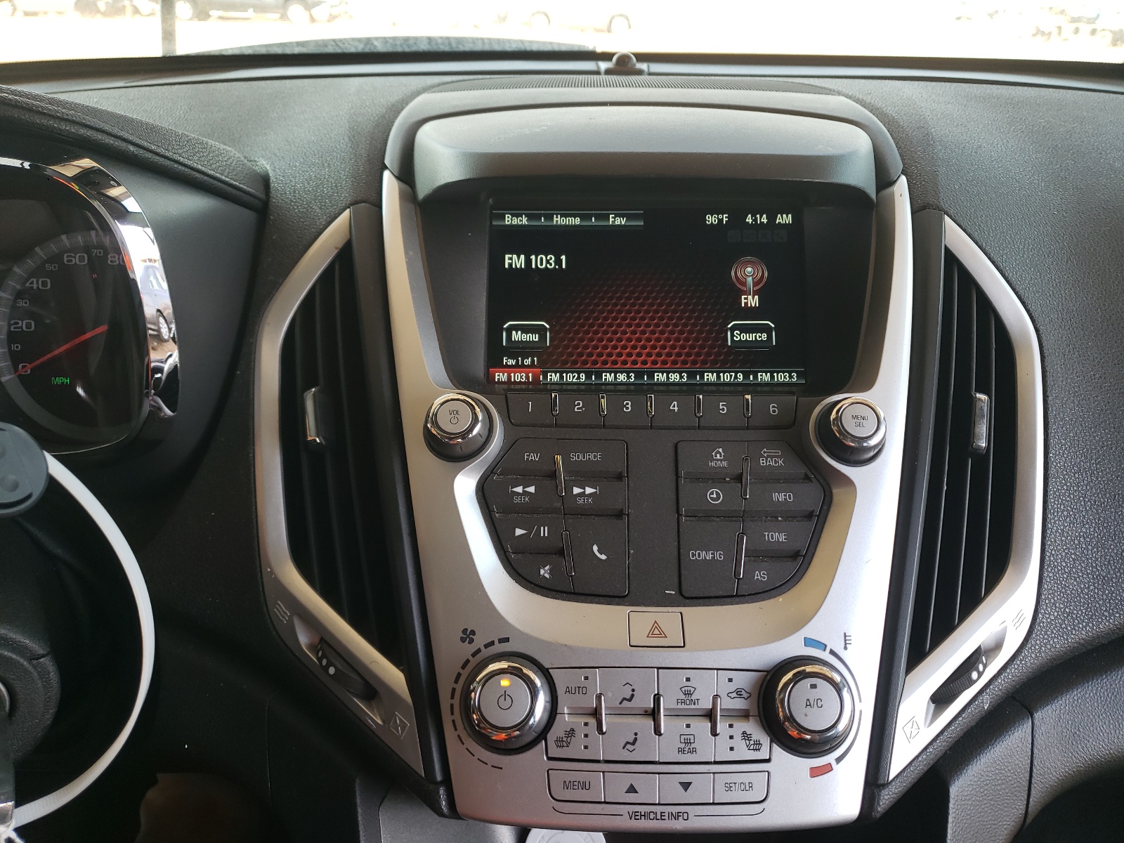 Photo 9 from auction – 2017 GMC TERRAIN SL with VIN 2GKALPEK1H6140242