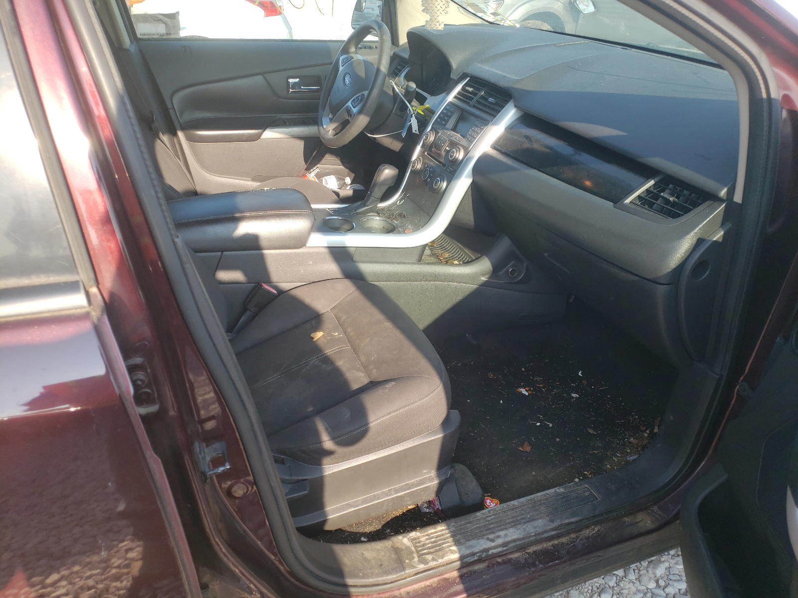 Photo 5 from auction – 2011 FORD EDGE SE with VIN 2FMDK3GC1BBA93525
