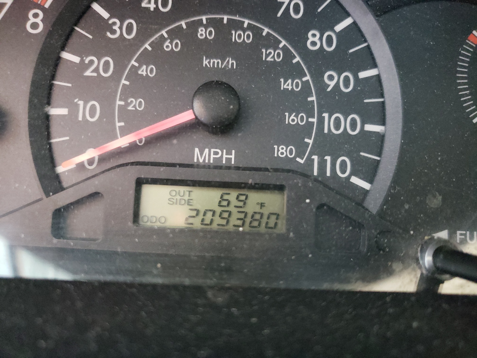 Photo 8 from auction – 2005 TOYOTA COROLLA CE with VIN 1NXBR32E65Z534933