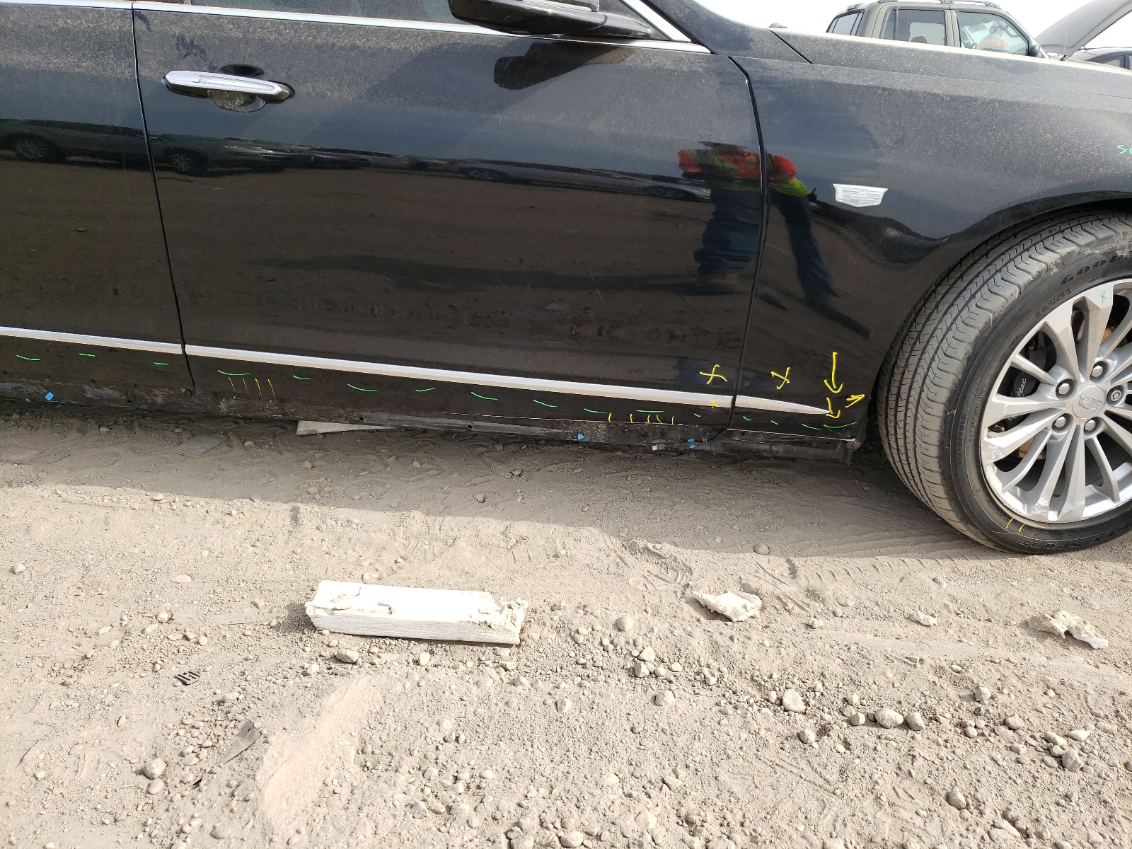Photo 9 from auction – 2017 CADILLAC CT6 PREMIU with VIN LREKK5RX5HA055938
