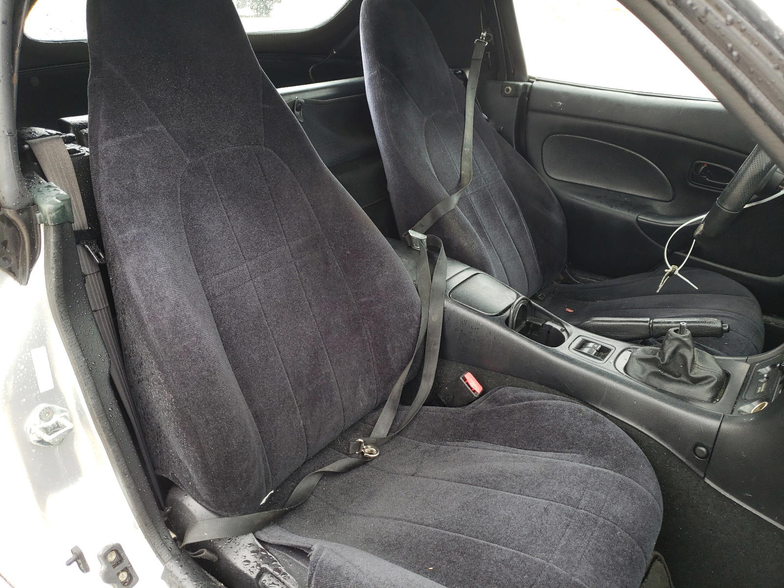 Photo 6 from auction – 2003 MAZDA MX-5 MIATA with VIN JM1NB353630304538