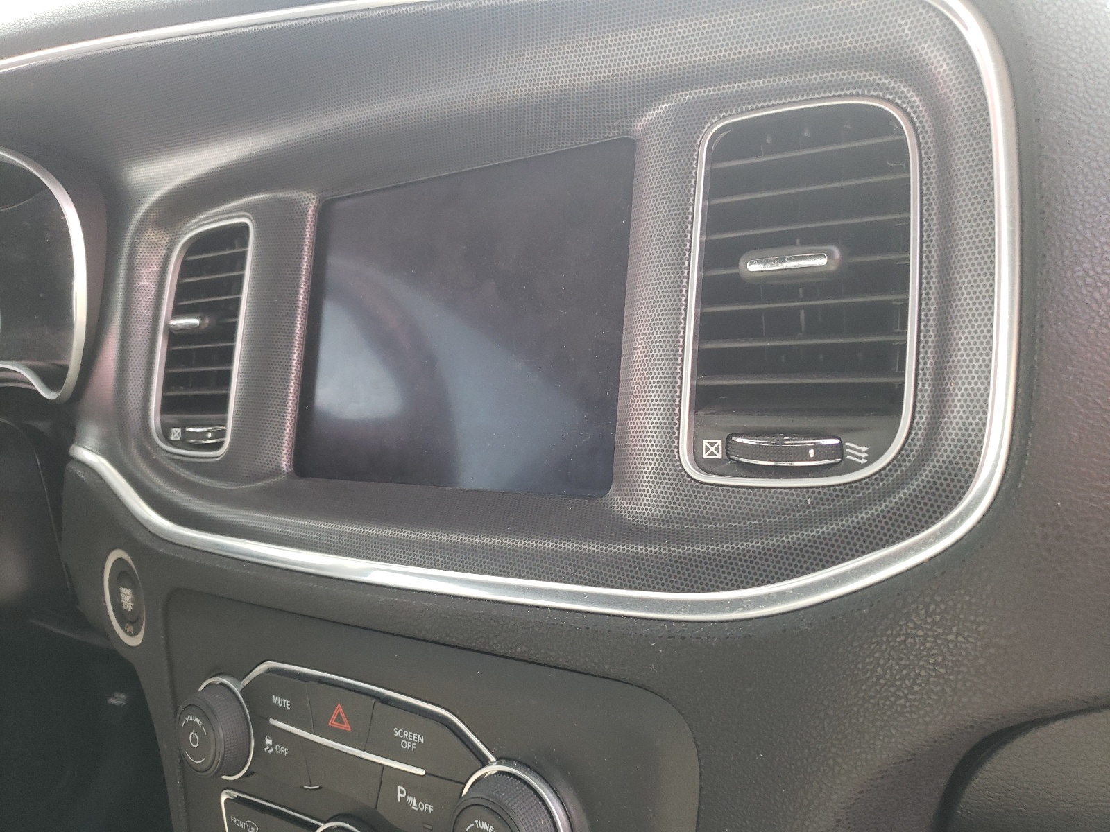 Zdjęcie 9 z aukcji – 2017 DODGE CHARGER SX z VIN 2C3CDXJG7HH593499