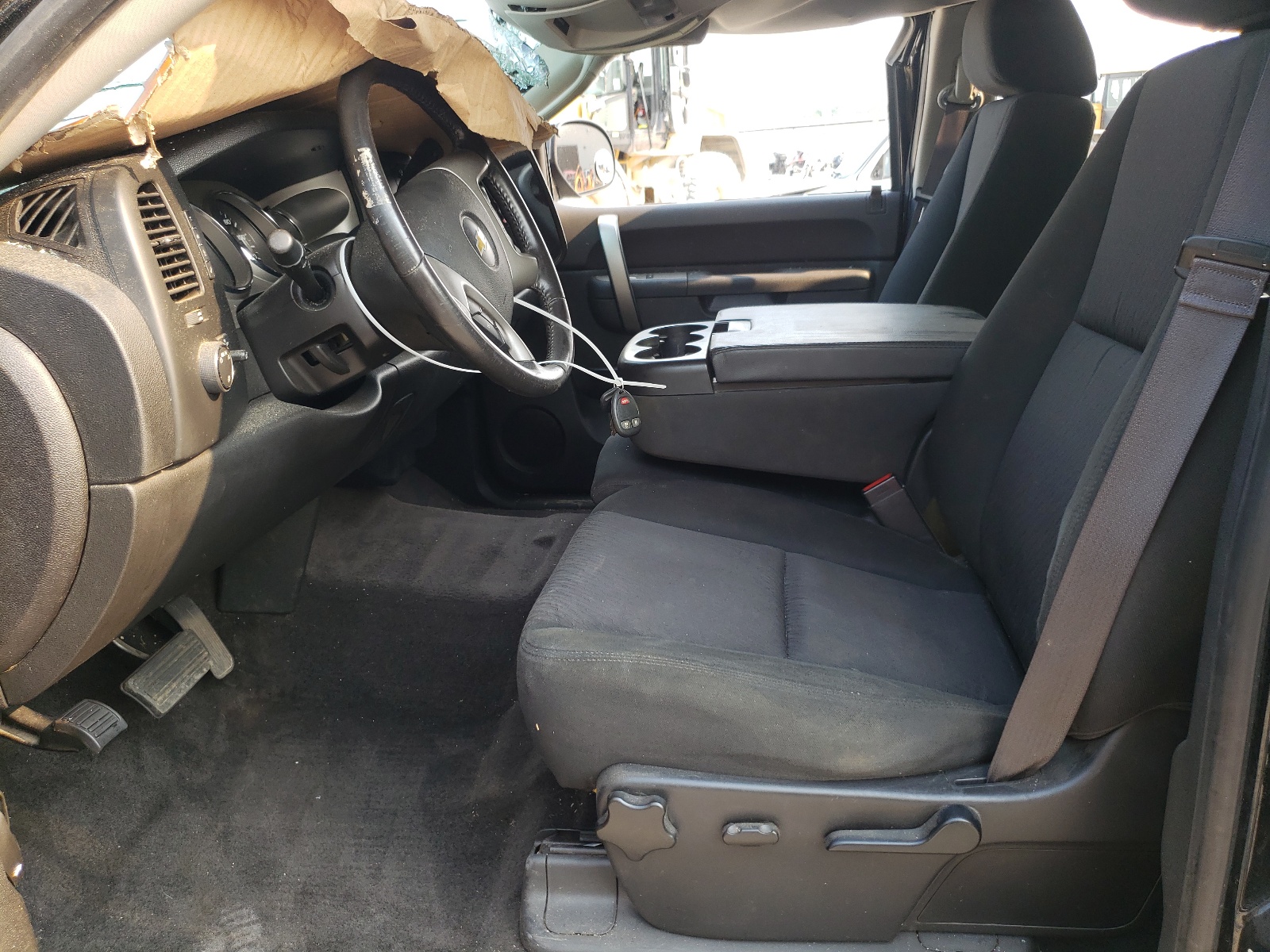 Photo 5 from auction – 2013 CHEVROLET SILVERADO with VIN 3GCPKSE73DG248738