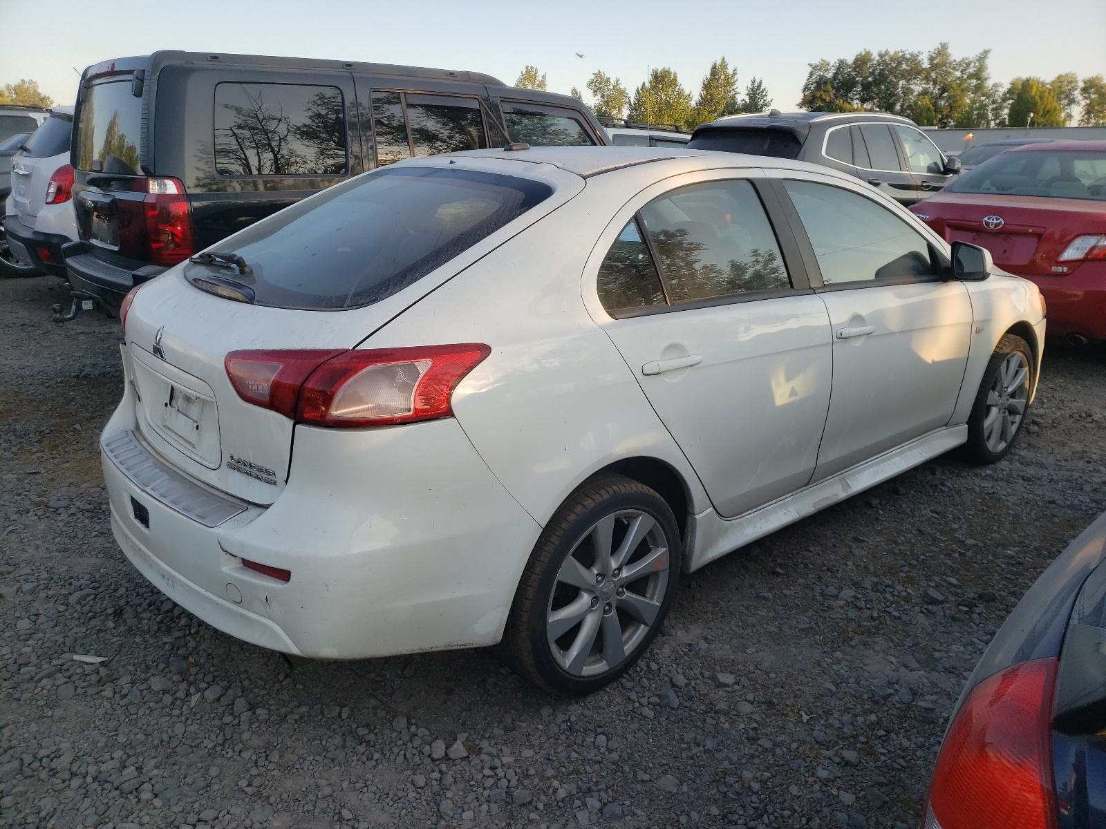 Photo 4 from auction – 2014 MITSUBISHI LANCER GT with VIN JA32X8HW4EU002344