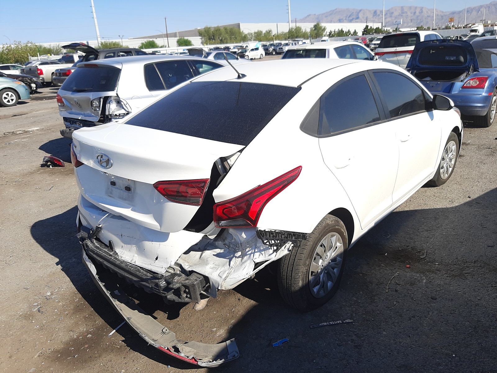 Photo 4 from auction – 2018 HYUNDAI ACCENT SE with VIN 3KPC24A33JE025667