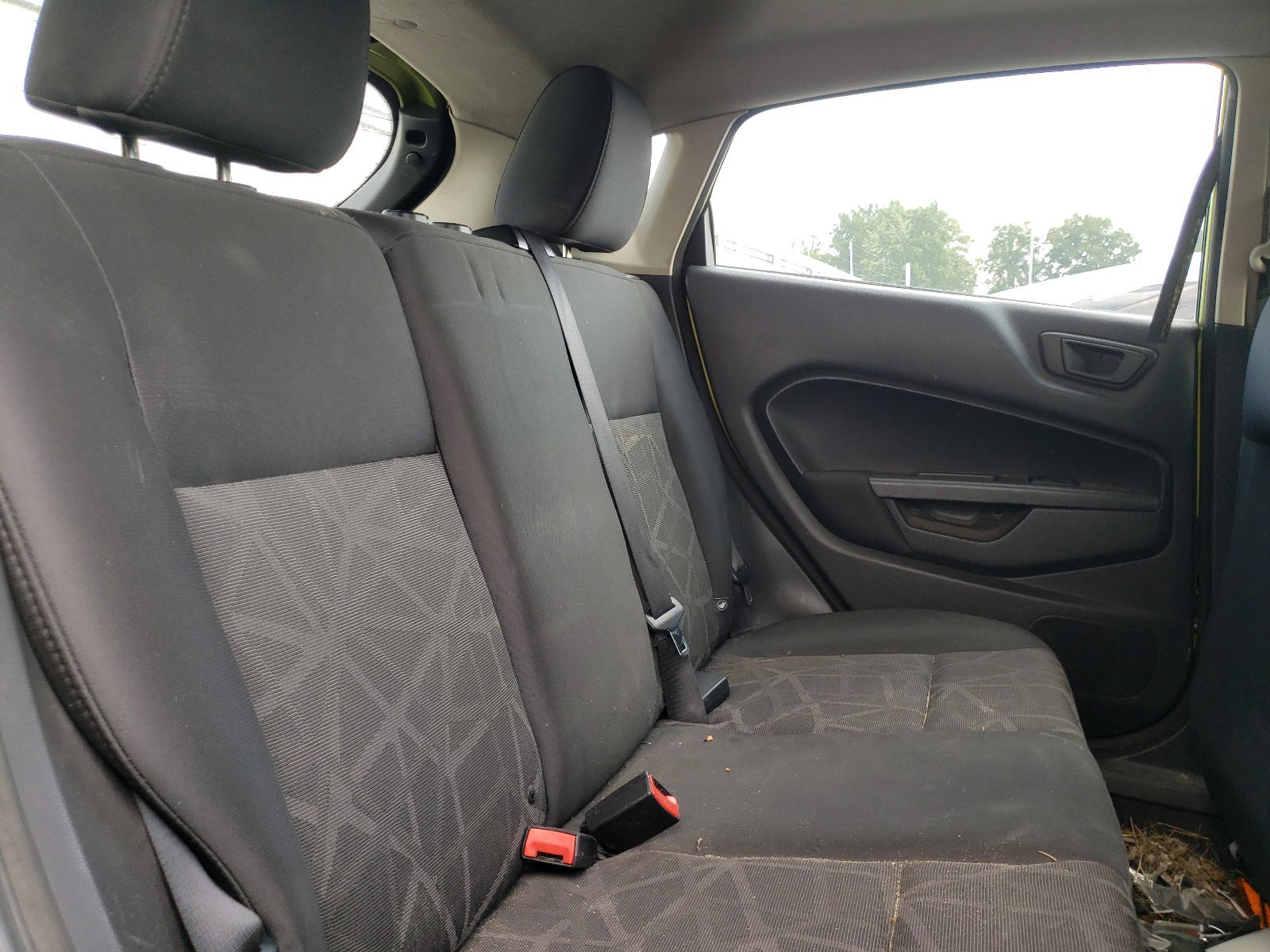 Photo 6 from auction – 2011 FORD FIESTA SE with VIN 3FADP4EJ7BM156600
