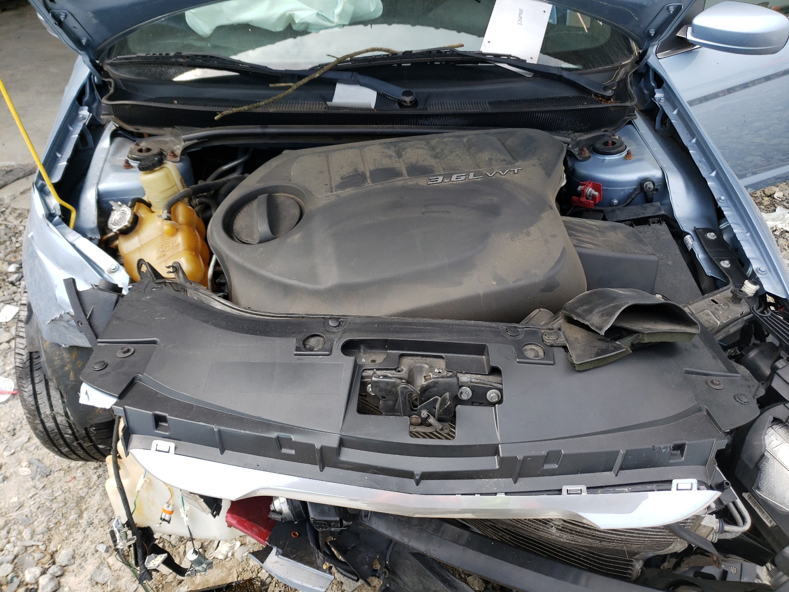Photo 7 from auction – 2014 CHRYSLER 200 TOURIN with VIN 1C3CCBBG5EN106033
