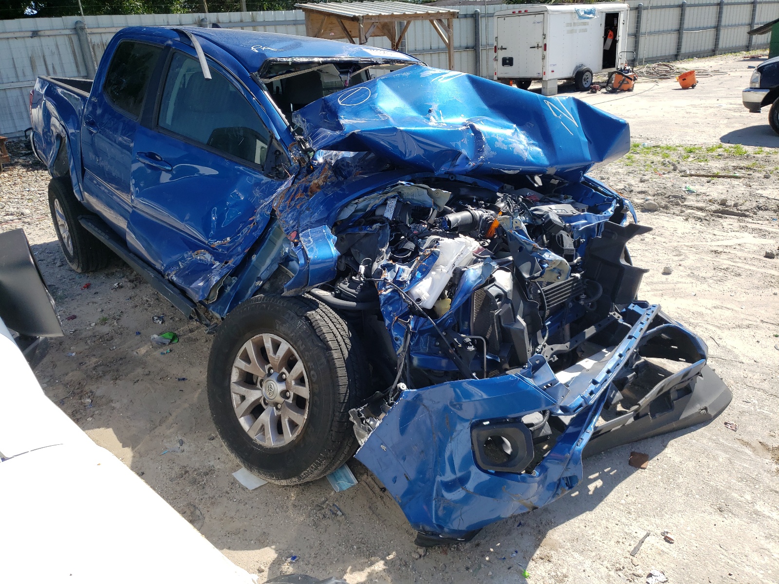 Photo 1 from auction – 2018 TOYOTA TACOMA DOU with VIN 3TMAZ5CN9JM059271