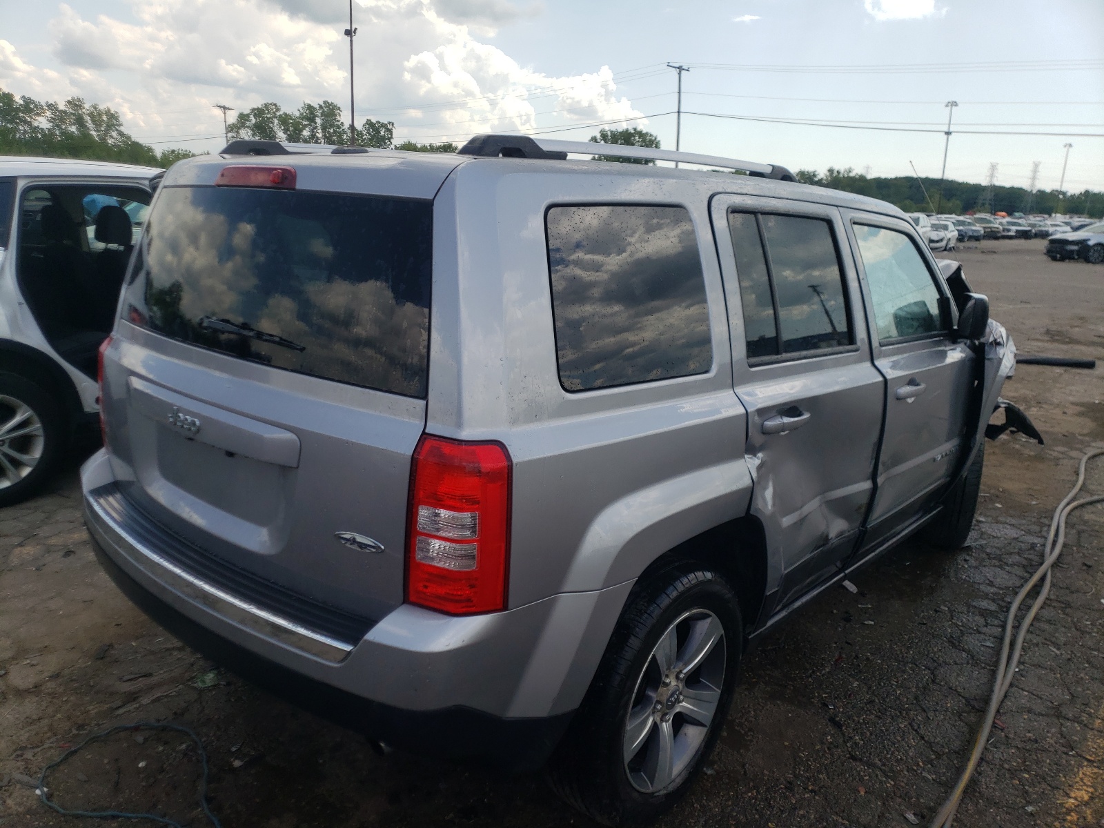 Photo 4 from auction – 2016 JEEP PATRIOT LA with VIN 1C4NJPFA7GD600948