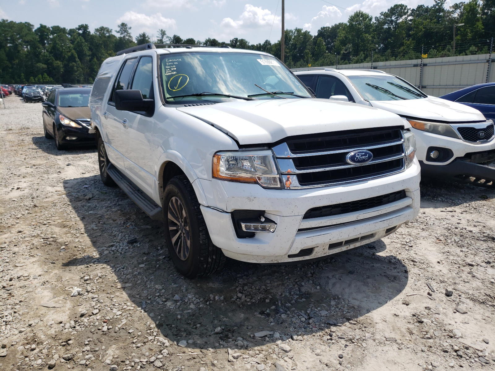 FORD EXPEDITION 2015 with VIN 1FMJK1HT4FEF14945 - Photo from auction
