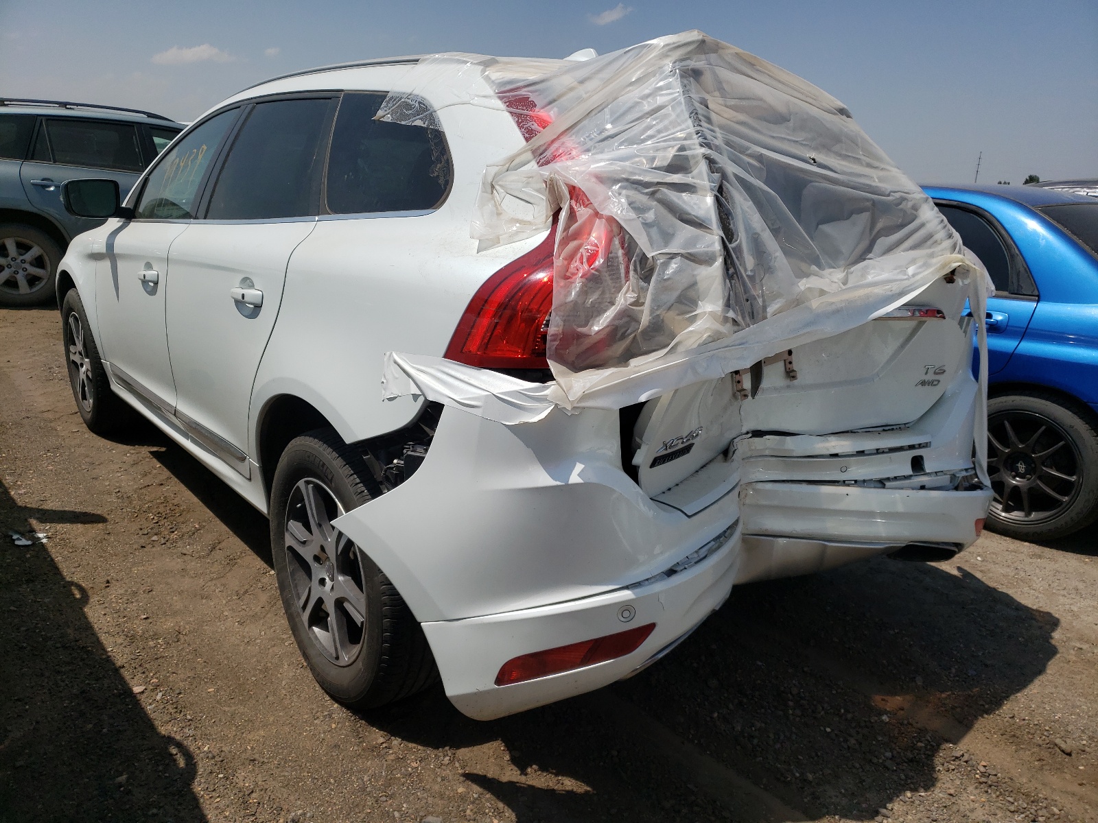 Photo 3 from auction – 2014 VOLVO XC60 T6 with VIN YV4902DZ4E2525972