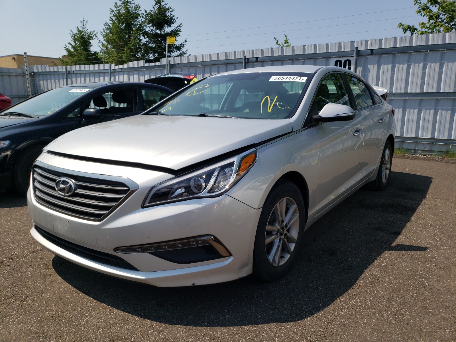 Photo 2 from auction – 2015 HYUNDAI SONATA SE with VIN 5NPE24AF2FH021499